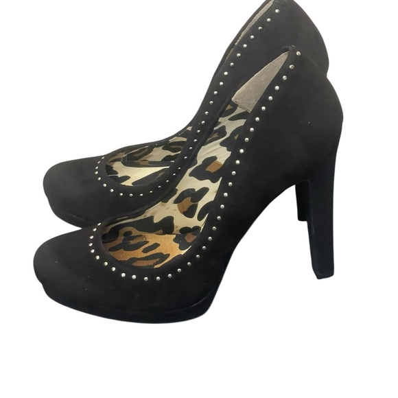 Jessica Simpson Debbie Platform
Studded Pumps 7.5B - Picture 3 of 10